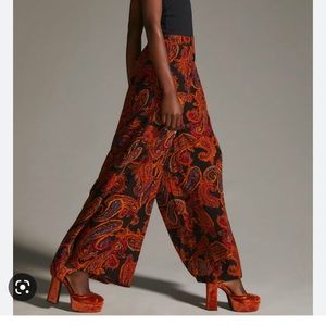 Patterned wide leg pants